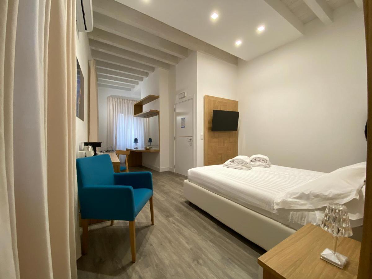 Star Suite Taranto Esterno foto